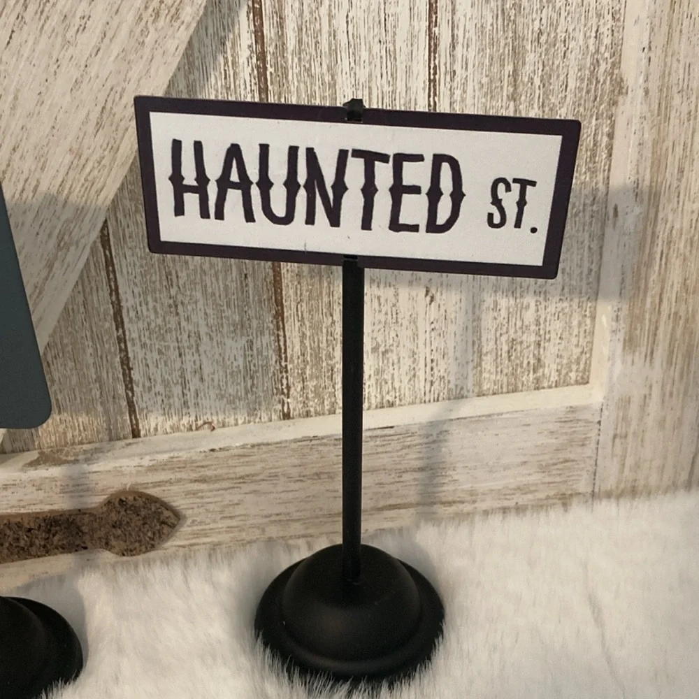 Target Hyde and Eek 2022 Halloween Mini Standing Signs